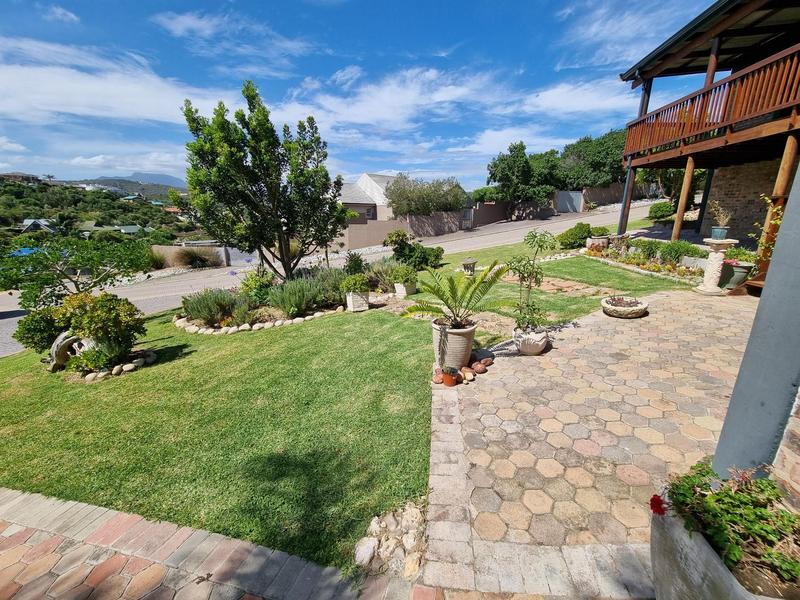 3 Bedroom Property for Sale in Groot Brakrivier Central Western Cape